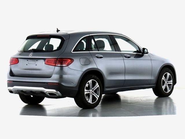 Gebraucht Mercedes GLC220 Exclusive 194 PS (142 kW) 2022 Lack selenitgrau SUV