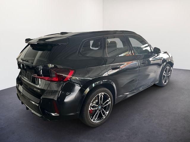 Black sapphire black sapphire black sapphire Gebraucht 2025 BMW X1 M Sport SUV | 47.909 € (Teuer) - Bild 1/4