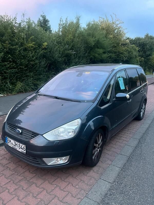Schwarz Gebraucht 2009 Ford Galaxy Titanium Van / Kleinbus | 1.550 € (Superpreis) - Bild 1/4