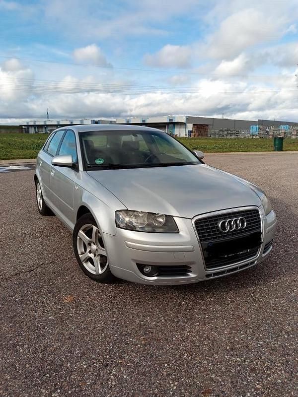 Silber Gebraucht 2007 Audi A3 Sportback Limousine | 2.700 € (Guter Preis) - Bild 1/4