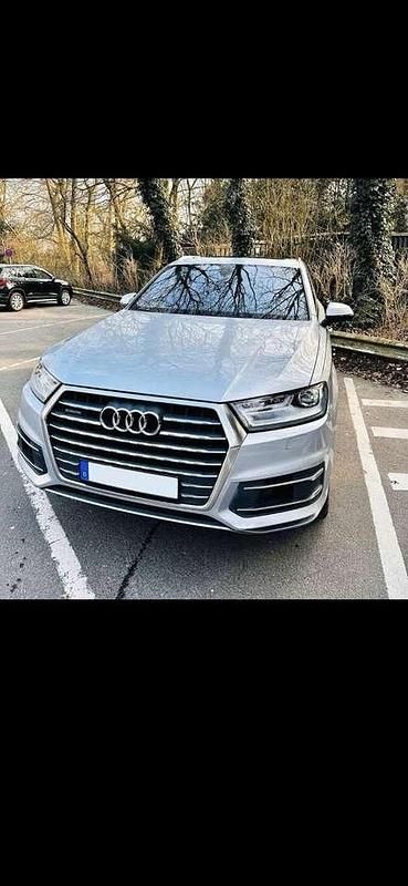 Gebraucht Audi Q7 Ambiente 333 PS (244 kW) 2016 SUV