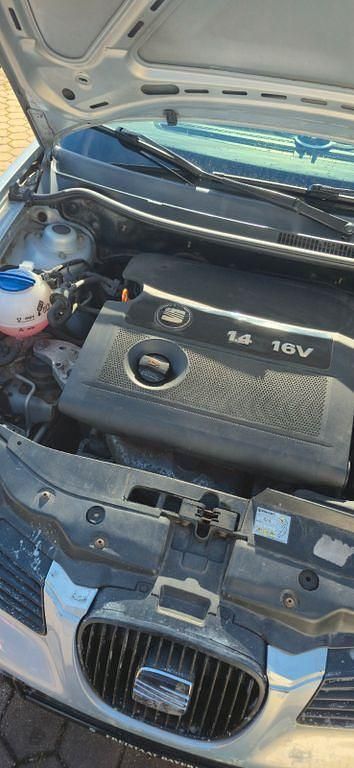 Gebraucht Seat Ibiza 75 PS (55 kW) 2003 Blau Kleinwagen