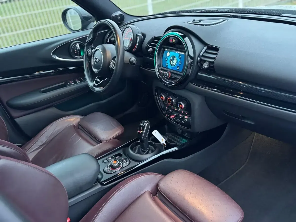 Occasion Mini Cooper D 150 ch (110 kW) 2019 Gris Citadine