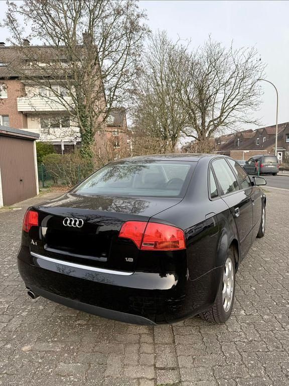 Gebraucht Audi A4 102 PS (75 kW) 2006 Schwarz Limousine