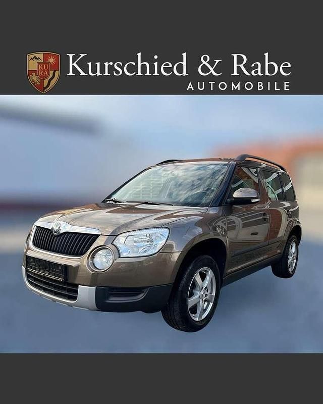 Matobraun metallic Gebraucht 2012 Skoda Yeti Plus Edition SUV | 5.780 € (Guter Preis) - Bild 1/4
