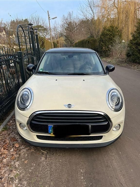 Weiß Gebraucht 2016 Mini Cooper Kleinwagen | 13.999 € (Guter Preis) - Bild 1/4