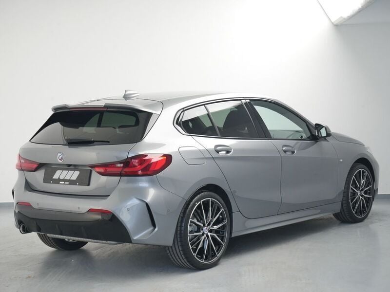 Brugt BMW 118 Performance 136 HK (100 kW) 2023 Grå Hatchback