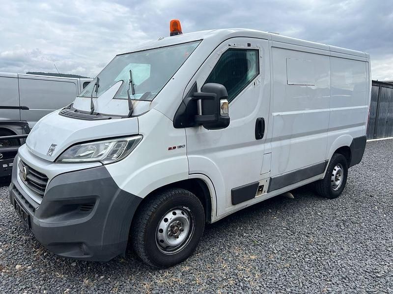 Gebraucht Fiat Ducato 131 PS (96 kW) 2016 Weiß Van
