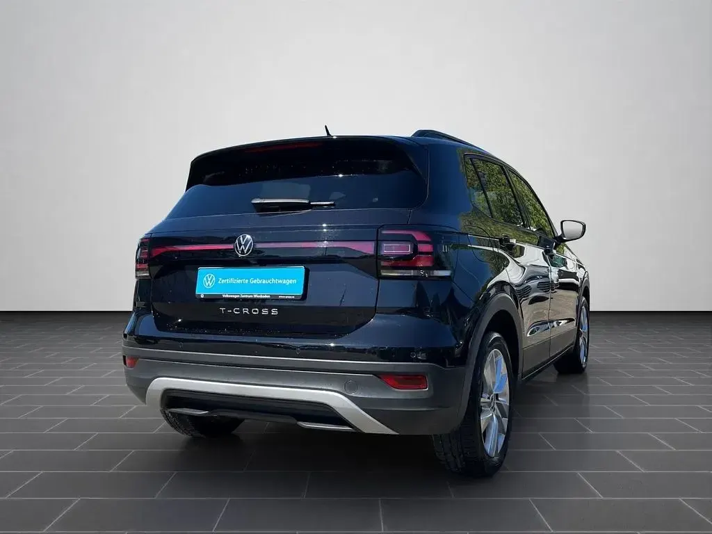 Używany VW T-Cross Move 150 KM (110 kW) 2023 Czarny SUV