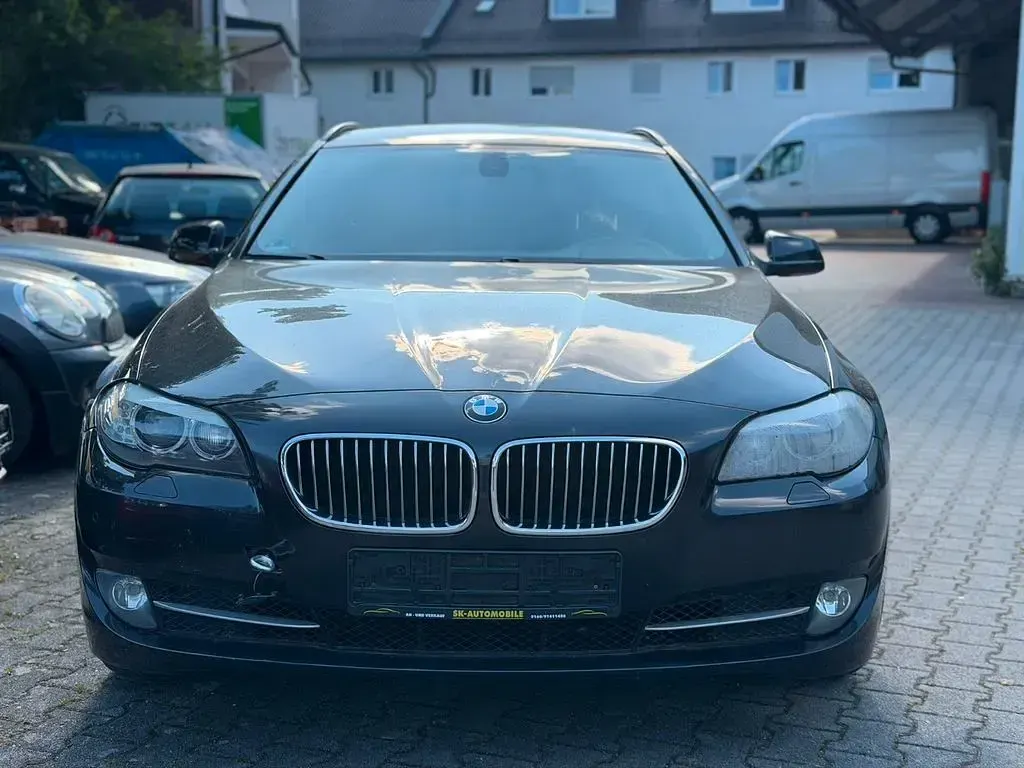 Second-hand BMW 520 184 CP (135 kW) 2011 Gri Break