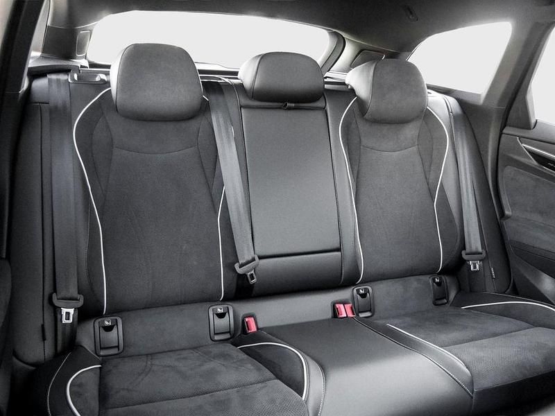 Gebraucht VW ID.7 Pro 210 kW (286 PS) 2024 Stonewashed blue metallic Kombi