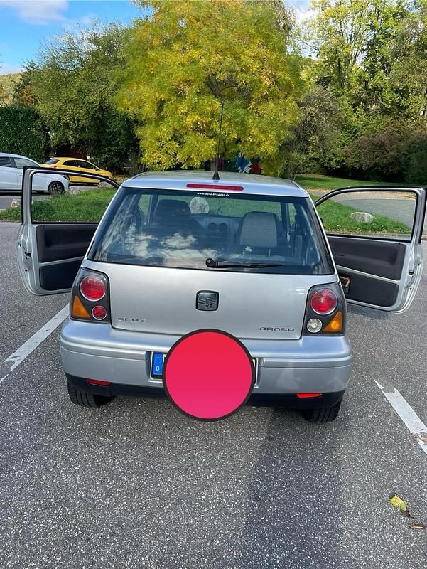 Silber Gebraucht 2004 Seat Arosa Kleinwagen | 2.250 € (Etwas zu teuer) - Bild 1/4