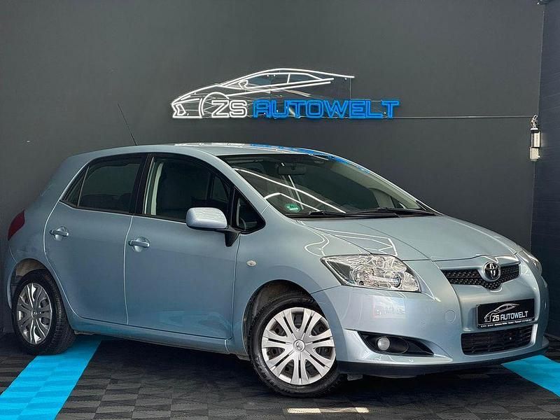 Blau Gebraucht 2007 Toyota Auris Luna Limousine | 5.290 € (Etwas zu teuer) - Bild 1/4