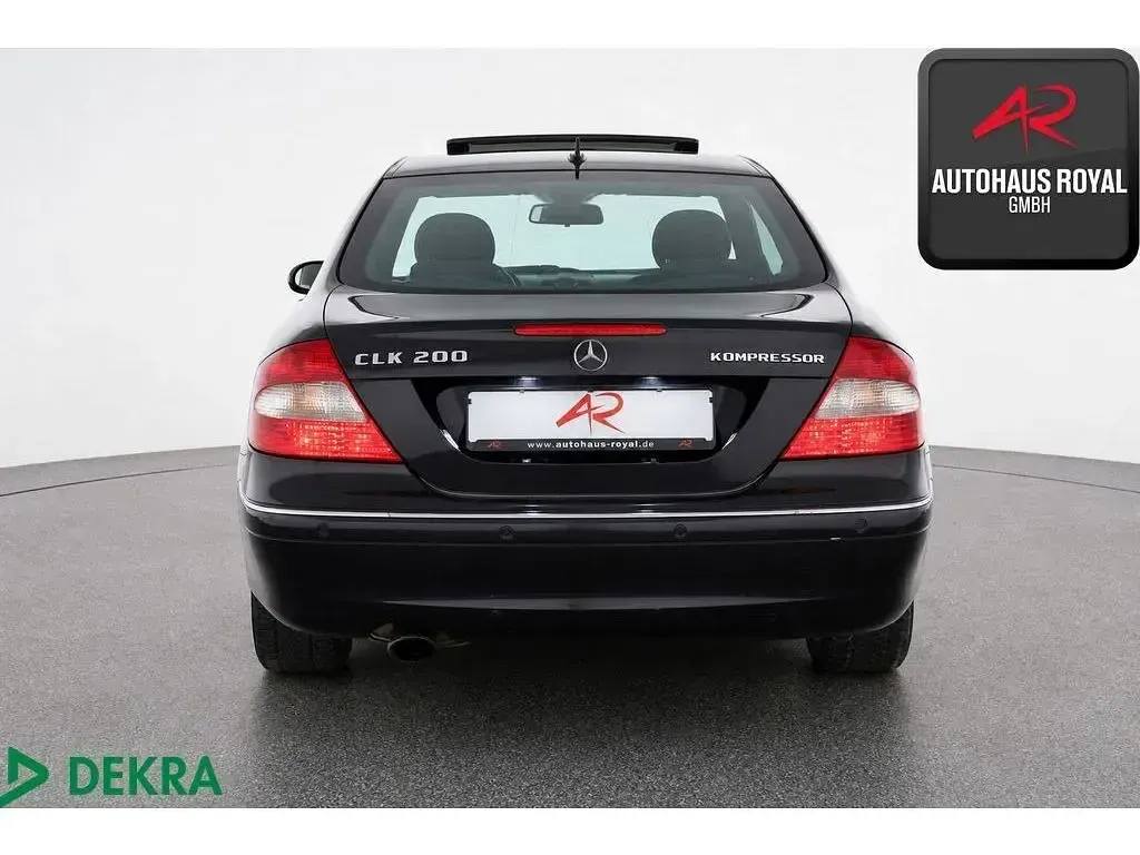 Gebraucht Mercedes CLK200 Elegance 184 PS (135 kW) 2008 Obsidianschwarz Coupé