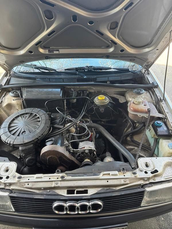 Gebraucht Audi 80 75 PS (55 kW) 1987 Silber Limousine