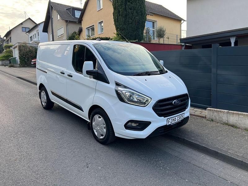 Gebraucht Ford Transit Custom Trend 131 PS (96 kW) 2021 Weiß Van / Kleinbus