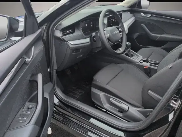 Gebraucht Skoda Octavia Essence 116 PS (85 kW) 2025 Schwarz Kombi
