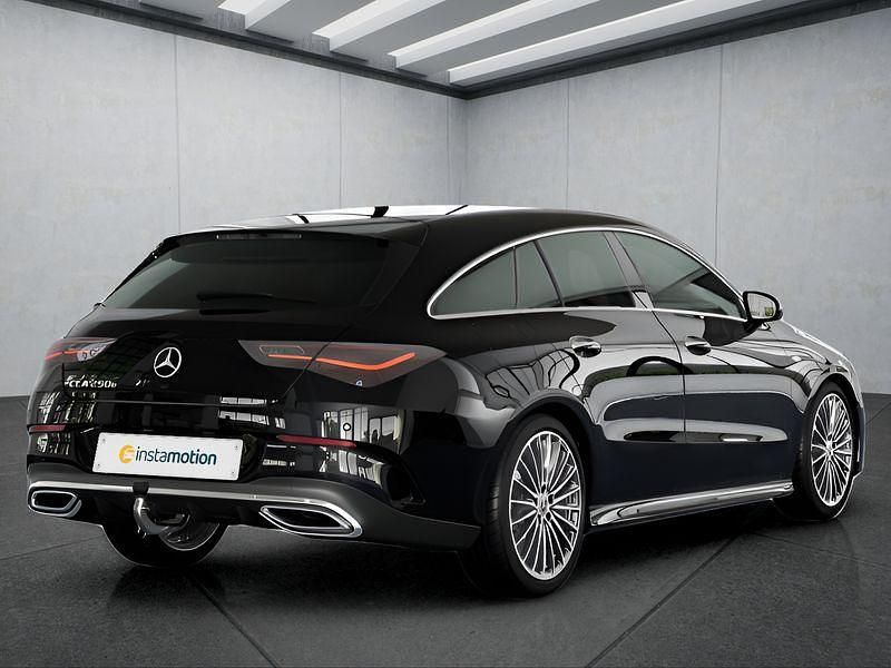 Gebraucht Mercedes CLA250e 218 PS (160 kW) 2025 Schwarz Limousine
