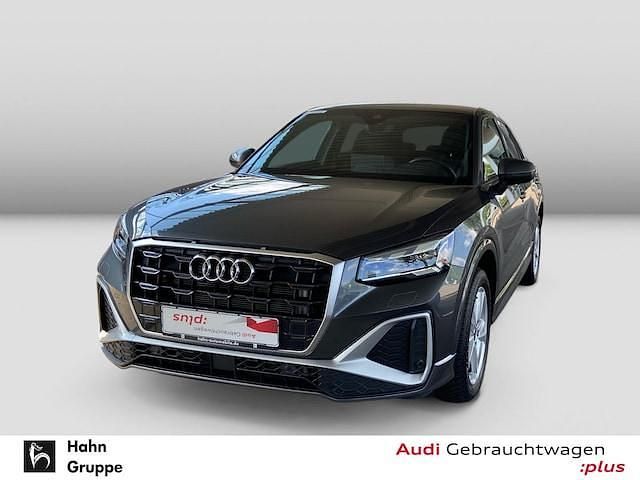 Grau Gebraucht 2024 Audi Q2 S-Line SUV | 32.430 € (Etwas zu teuer) - Bild 1/4
