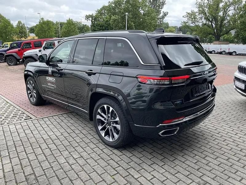 Gebraucht Jeep Grand Cherokee Overland 381 PS (280 kW) 2023 Rocky mountain SUV