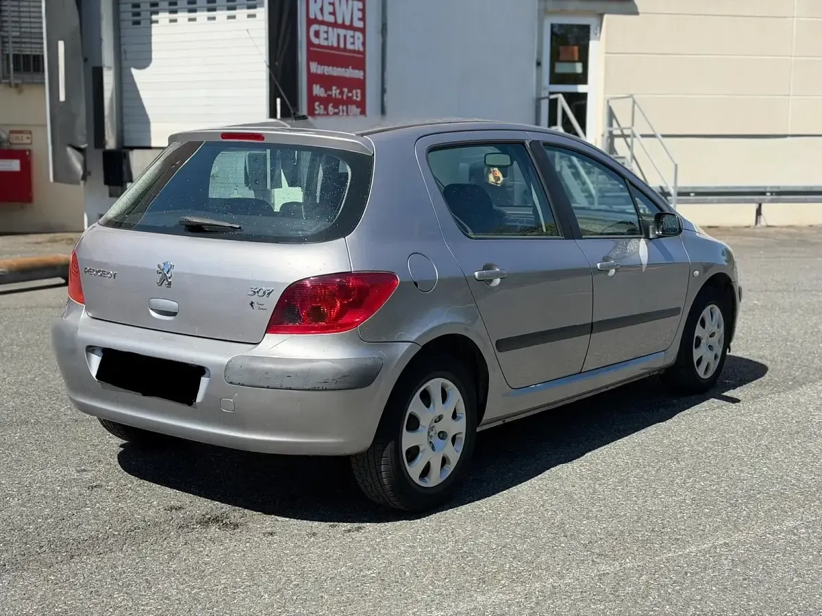 Gebraucht Peugeot 307 109 PS (80 kW) 2003 Grau Kleinwagen