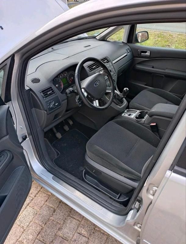 Gebraucht Ford Focus 145 PS (106 kW) 2006 Silber Kombi