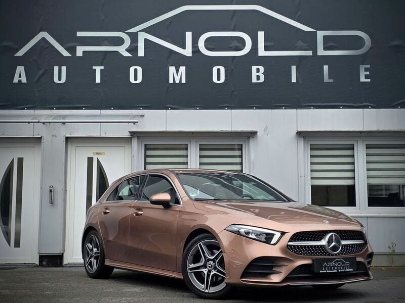 Gold Gebraucht 2021 Mercedes A180 AMG line Limousine | 22.490 € (Guter Preis) - Bild 1/4