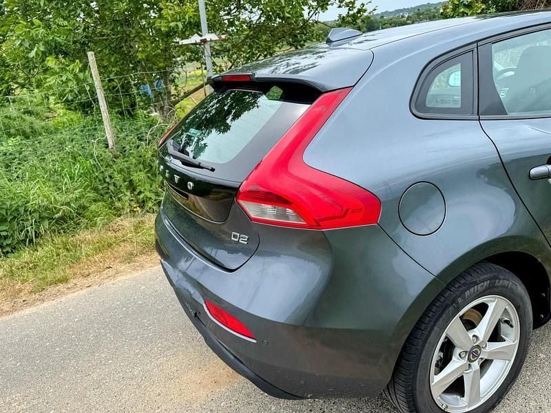 Second-hand Volvo V40 114 CP (83 kW) 2013 Gri Berlinǎ