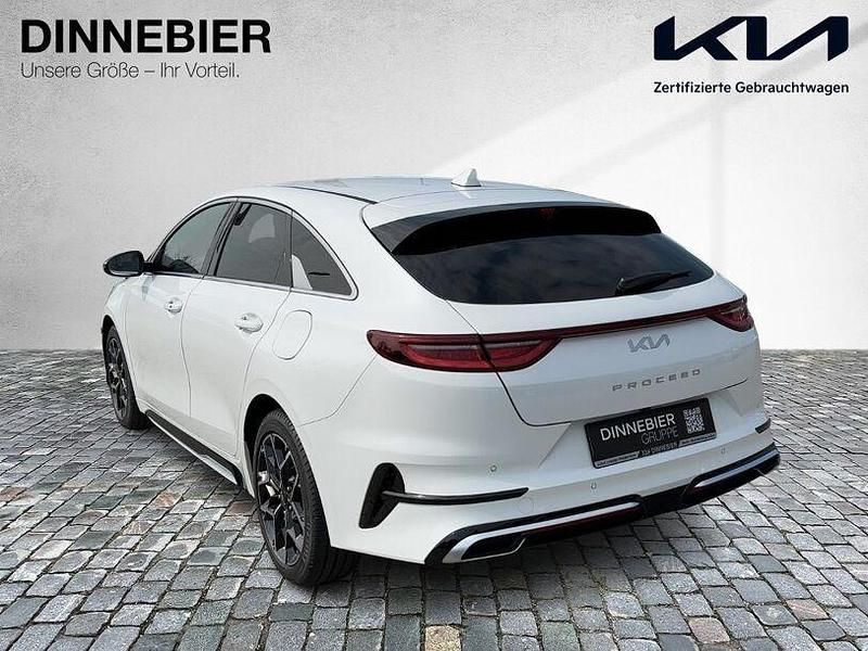 Neu Kia ProCeed GT-Line 140 PS (102 kW) 2025 Weiß Limousine