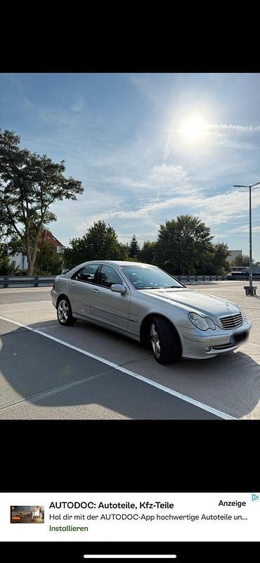 Gebraucht Mercedes C270 170 PS (125 kW) 2004 Silber Limousine