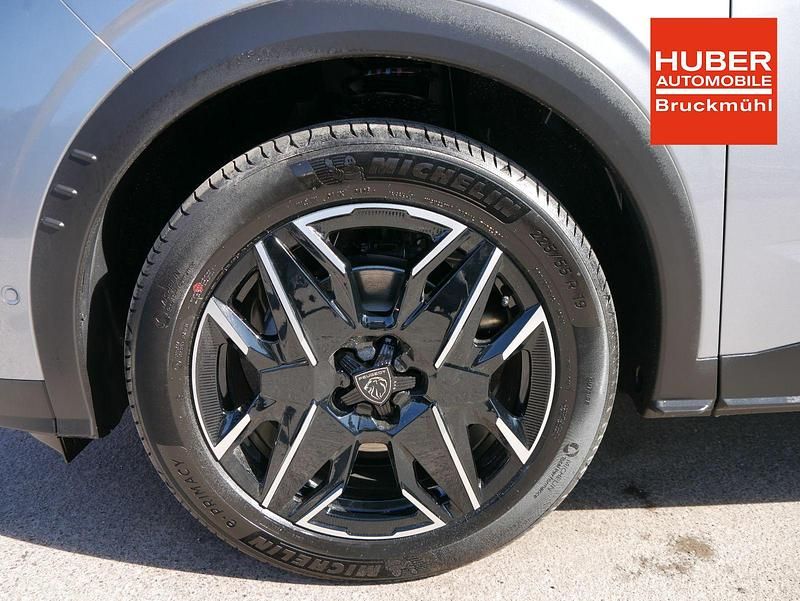 Neu Peugeot 3008 Allure 145 PS (106 kW) 2026 Artense grau SUV