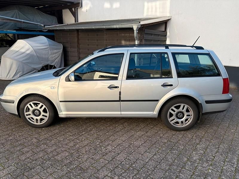 Gebraucht VW Golf IV 105 PS (77 kW) 2000 Silber Kombi