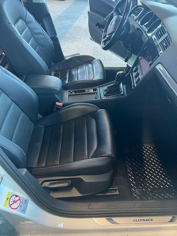 Gebraucht VW Golf Alltrack 184 PS (135 kW) 2017 Weiß Kombi