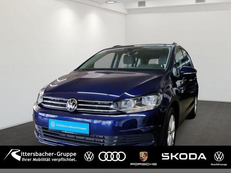 (atlantik blue metallic) Gebraucht 2024 VW Touran Comfortline Van / Kleinbus | 29.970 € (Fairer Preis) - Bild 1/4