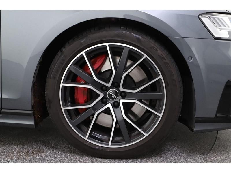 Gebraucht Audi S8 571 PS (419 kW) 2021 Grau Limousine