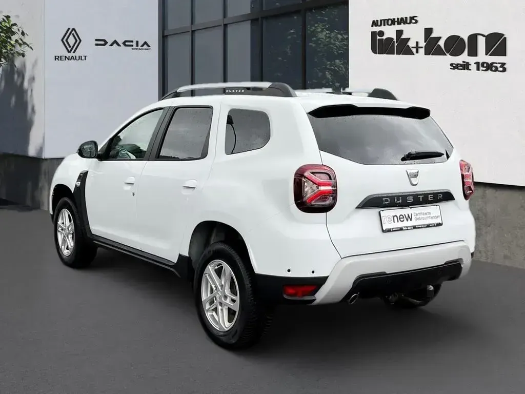 Używany Dacia Duster Prestige 116 KM (85 kW) 2022 Biały SUV