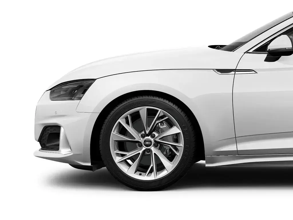 Gebraucht Audi A5 Advanced Plus 204 PS (150 kW) 2025 Weiß Limousine
