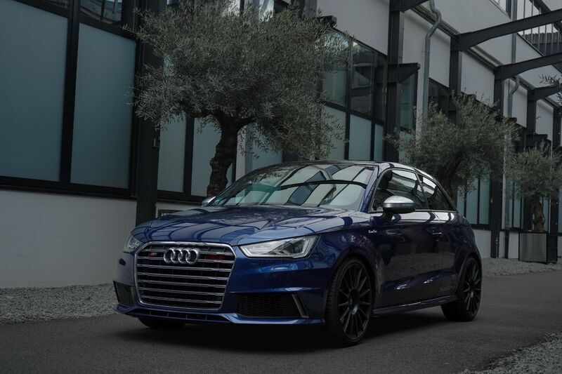 Blau Gebraucht 2016 Audi S1 Sport Kleinwagen | 18.000 € (Fairer Preis) - Bild 1/4