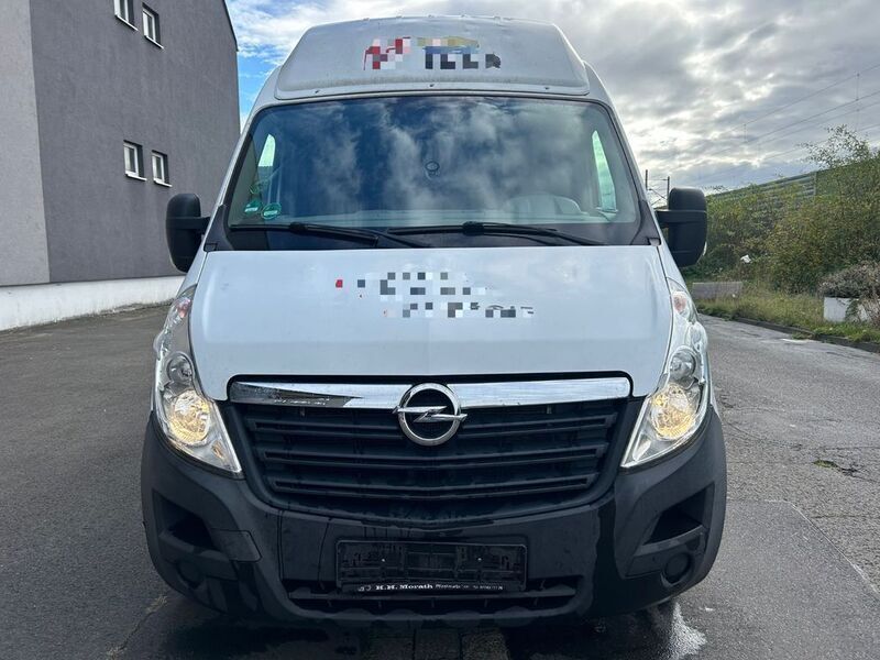 Gebraucht Opel Movano 163 PS (119 kW) 2016 Weiß Van