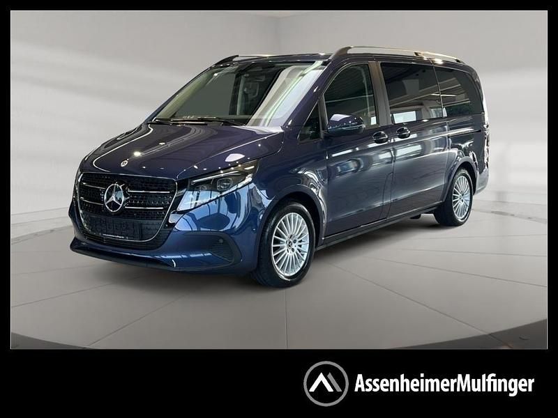 Blau Gebraucht 2024 Mercedes V250 Van / Kleinbus | 64.939 € (Guter Preis) - Bild 1/4