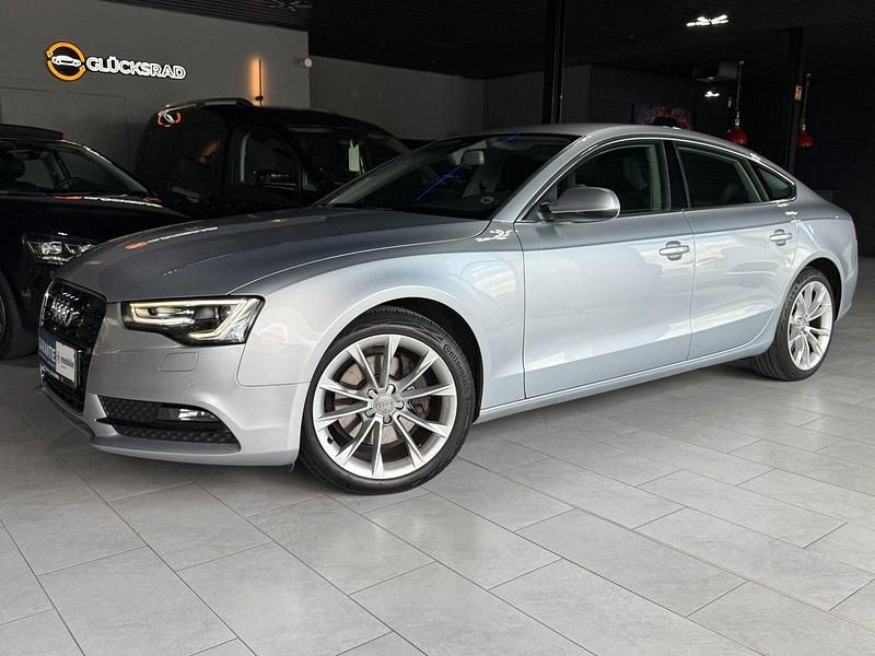 Silber Gebraucht 2014 Audi A5 Sportback Sport Limousine | 17.490 € (Fairer Preis) - Bild 1/4