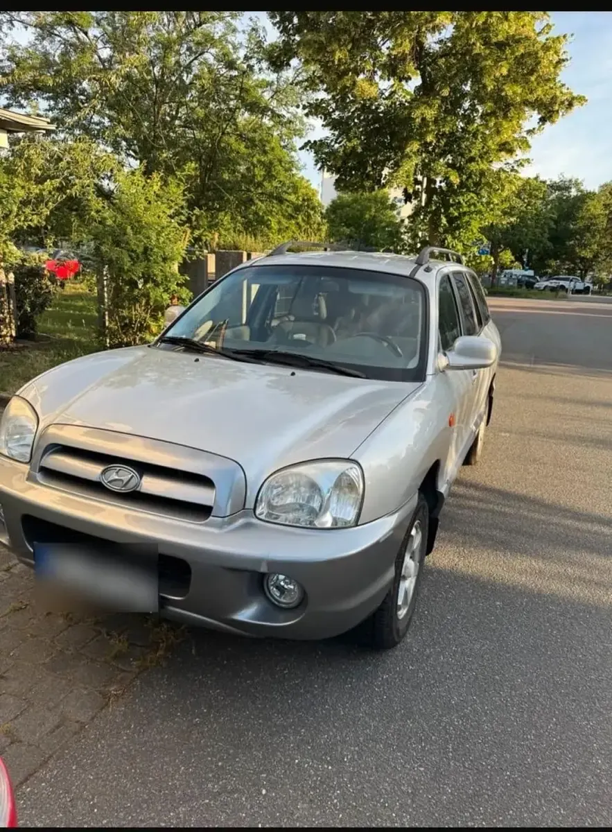 Gebraucht Hyundai Santa Fe 145 PS (106 kW) 2005 Silber SUV