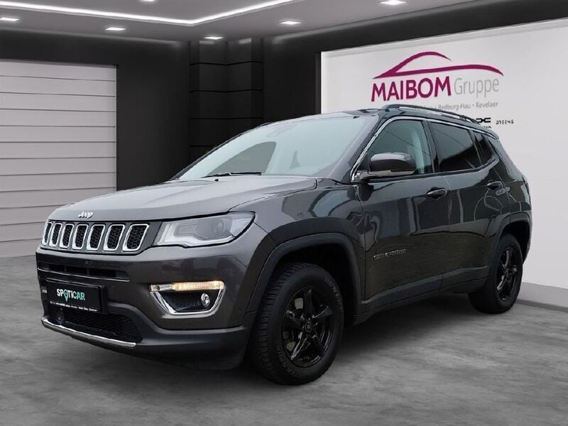Grau Gebraucht 2018 Jeep Compass Limited SUV | 14.450 € (Fairer Preis) - Bild 1/4