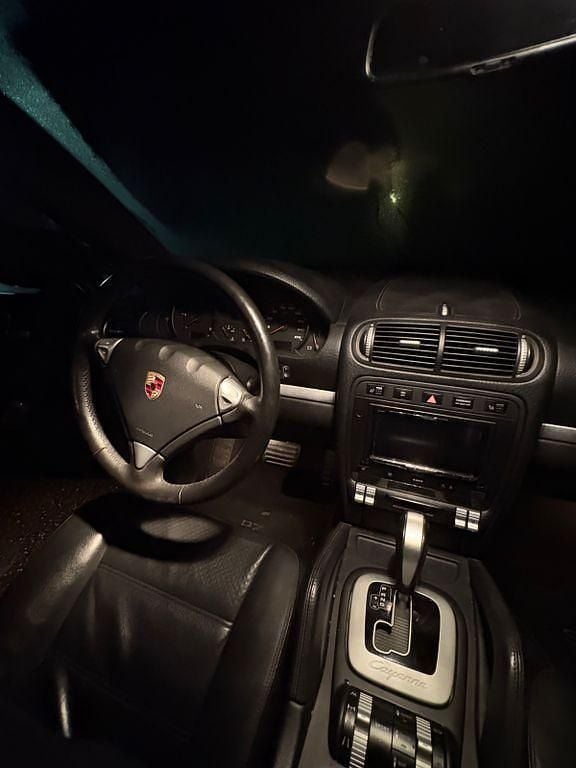 Gebraucht Porsche Cayenne 241 PS (177 kW) 2008 Schwarz SUV