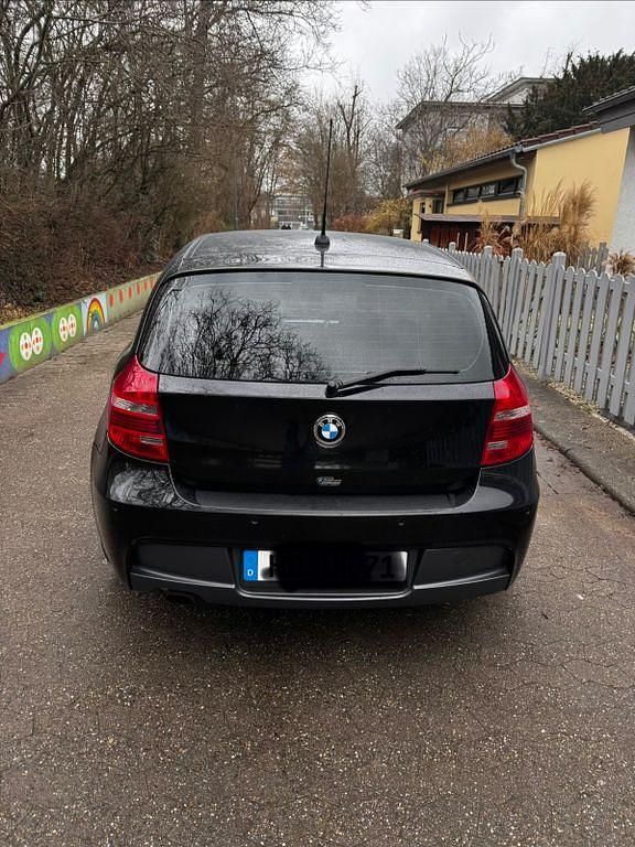 Używany BMW 118 Performance 143 KM (105 kW) 2011 Czarny Hatchback