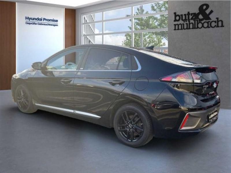 Gebraucht Hyundai Ioniq Prime 105 PS (77 kW) 2021 Phantom black Kleinwagen