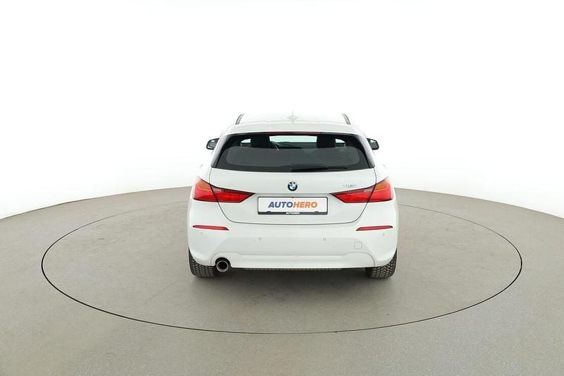 Gebraucht BMW 118 Advantage 140 PS (102 kW) 2020 Weiß Kleinwagen