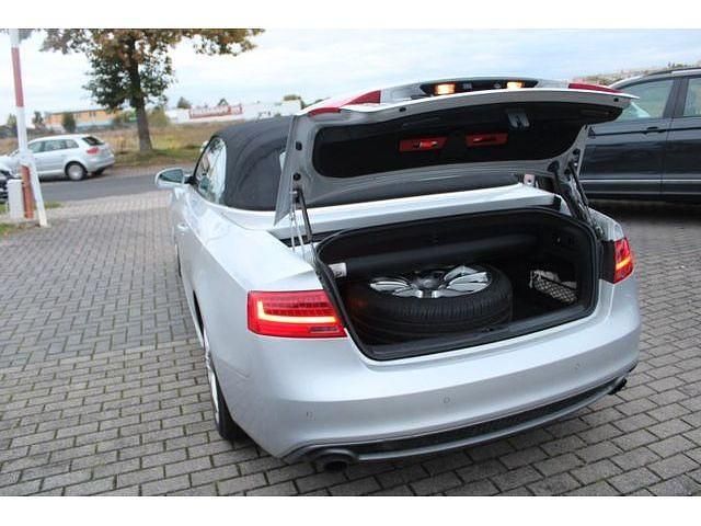 Gebraucht Audi A5 Cabriolet S-Line 170 PS (125 kW) 2012 Eissilber Cabrio