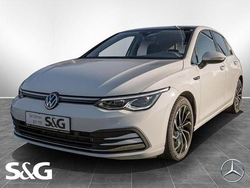 Weiß Gebraucht 2020 VW Golf VII Style Limousine | 20.977 € (Teuer) - Bild 1/4