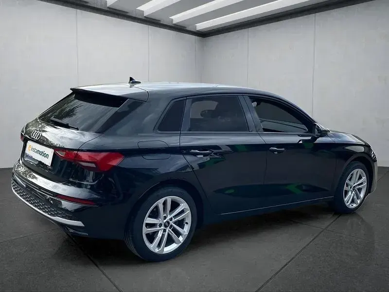 Gebraucht Audi A3 Sportback 150 PS (110 kW) 2025 Schwarz Kleinwagen